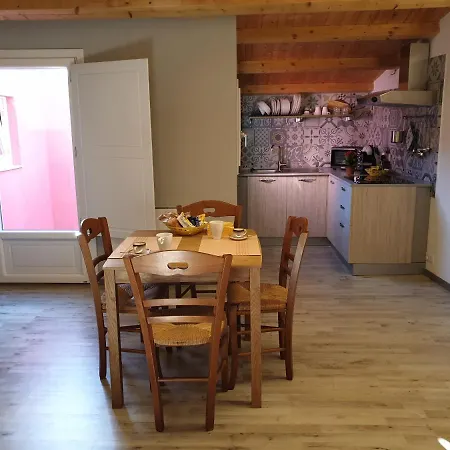 Locazione Turistica Da Enzo E Maria Apartment *