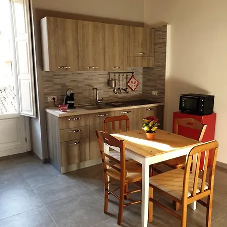 Locazione Turistica Da Enzo E Maria Apartment